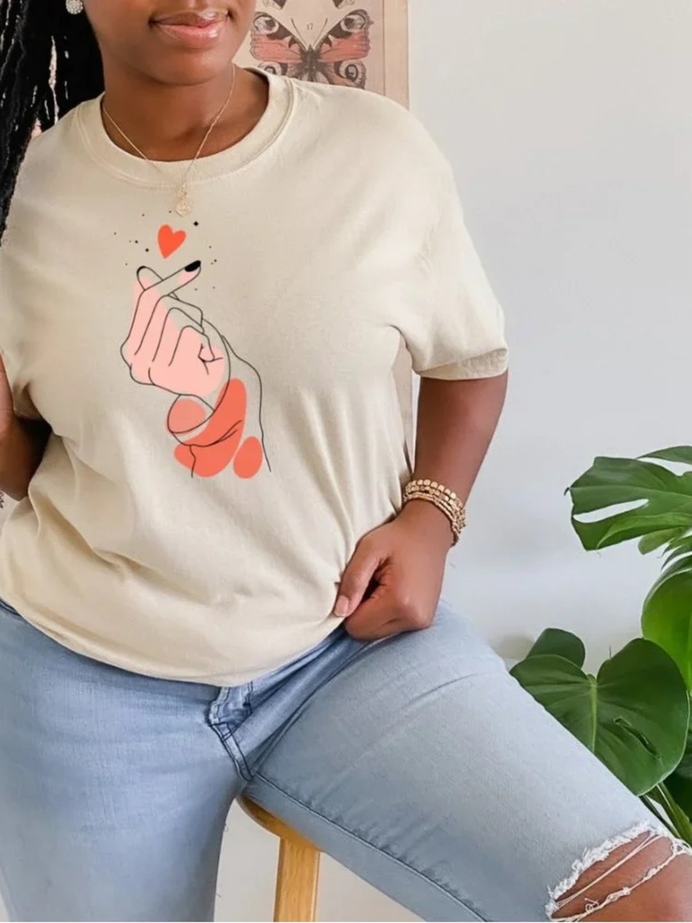 Women’s Cream Graphic Tee with Heart Hand Illustration